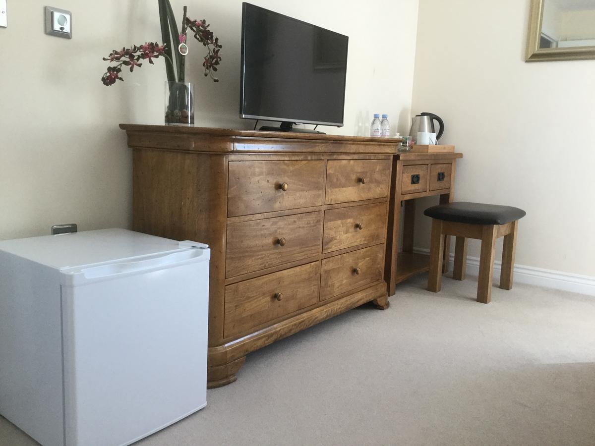 Bed and Breakfast Moon House Witney Exterior foto